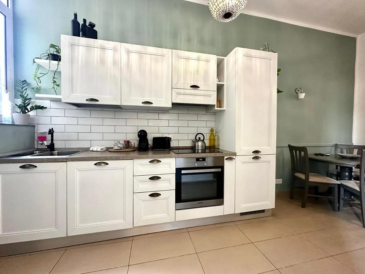Modern Private Apt - Walking Distance To Valletta Hamrun Apartment